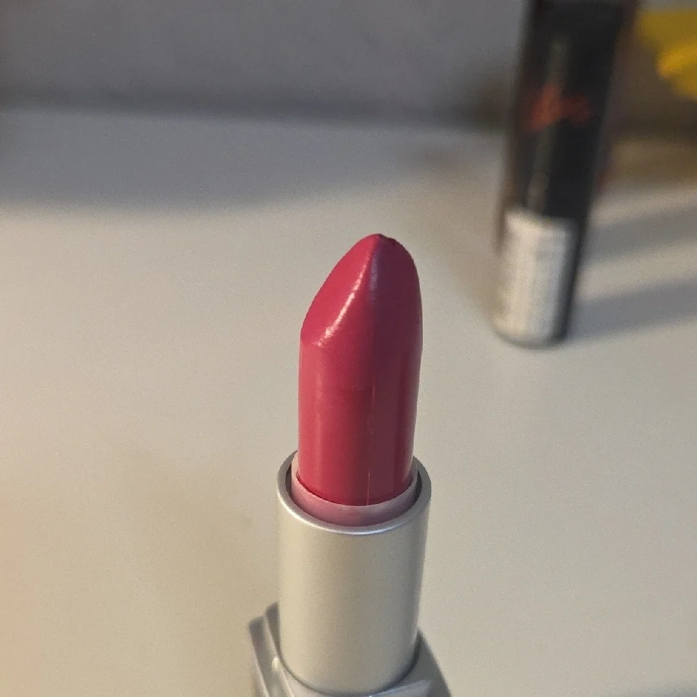 Pink Lipstick #252